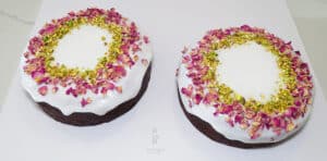 Kiya Taylor Robo Hotel 14.4.25 - Persian Love Cakes